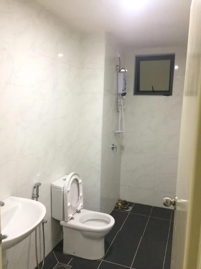 Guesthouse At Shah Alam Homestay