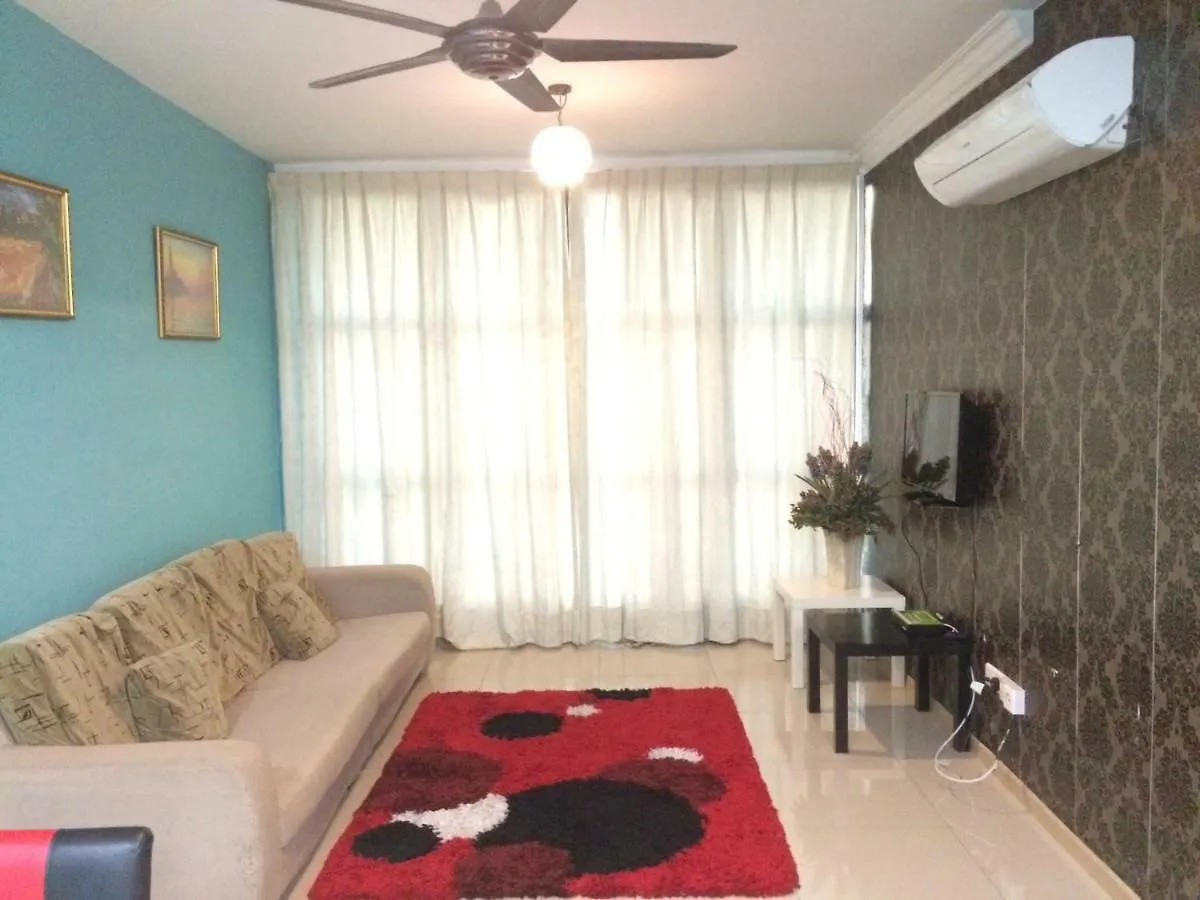 Guesthouse At Shah Alam Homestay